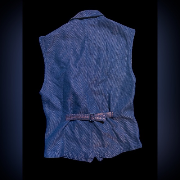 80’s Collared Black and Bronze Sleeveless Vest - Picture 4 of 10